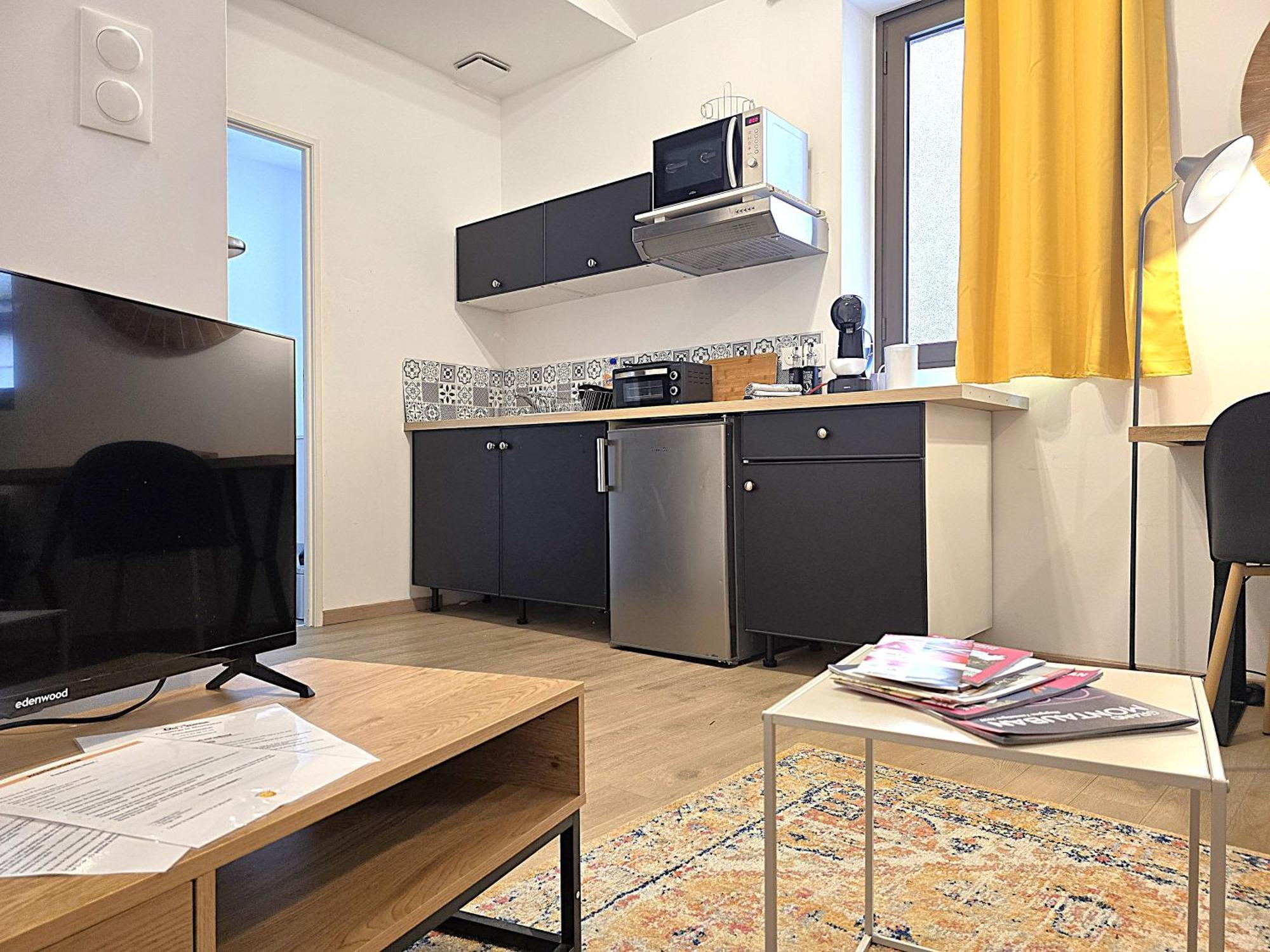Sublime Cocon Pour Deux - 1 Lit Double - Hypercentre De - Proche Place Nationale Apartment